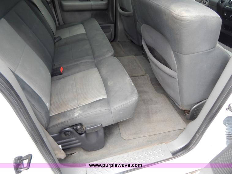 image for item B5846 2007 Ford F150 XLT SuperCrew pickup truck