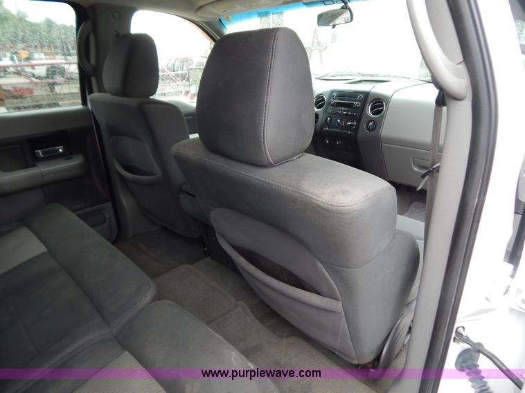 image for item B5846 2007 Ford F150 XLT SuperCrew pickup truck