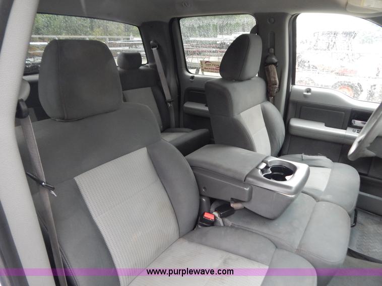 image for item B5846 2007 Ford F150 XLT SuperCrew pickup truck