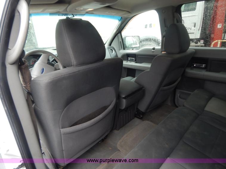 image for item B5846 2007 Ford F150 XLT SuperCrew pickup truck