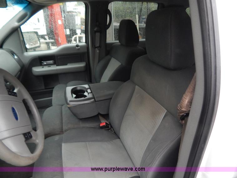 image for item B5846 2007 Ford F150 XLT SuperCrew pickup truck