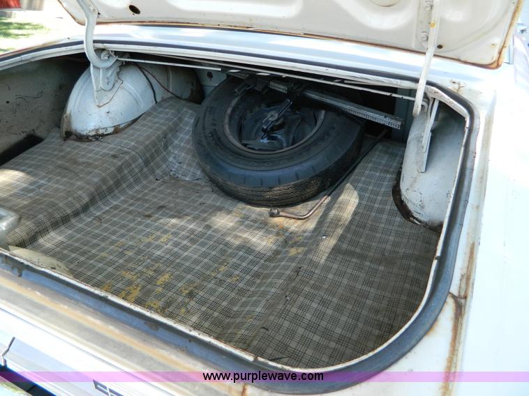 image for item D6032 1964 Ford Fairlane 500