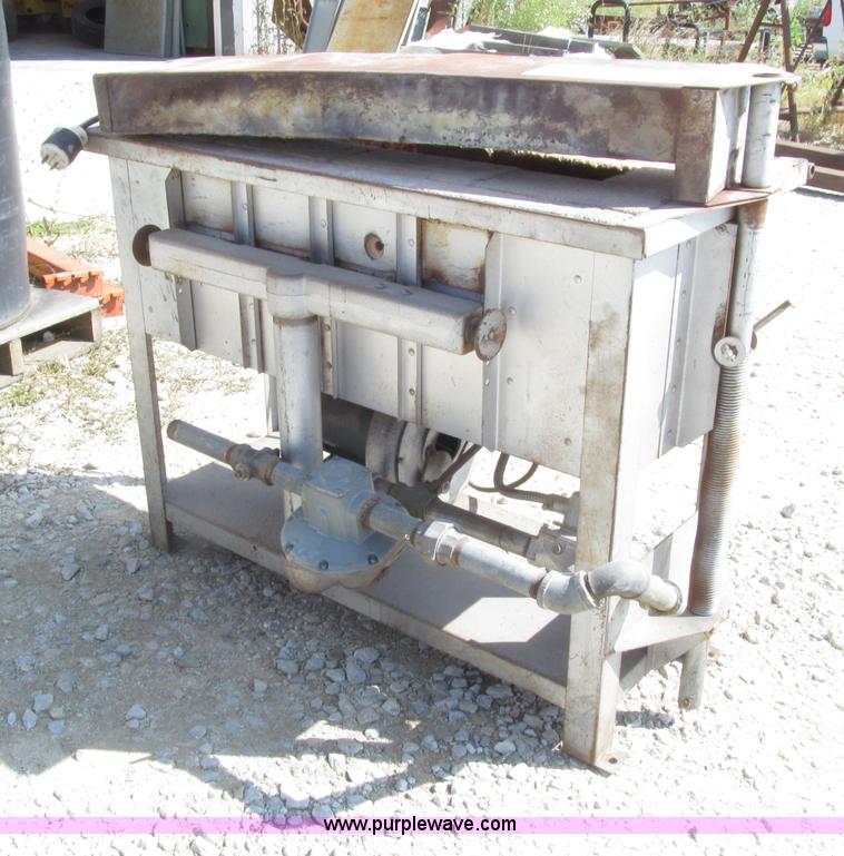 image for item E4511 Johnson Gas Appliance Co. 1331-A forge