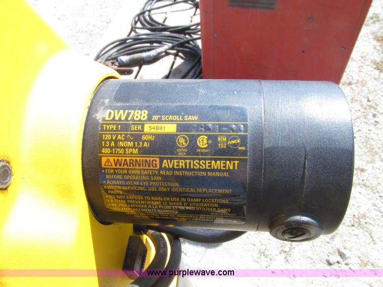 image for item E4515 DeWalt DW788 scroll saw
