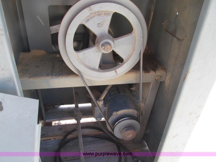 image for item E4516 Rockwell 20 vertical bandsaw