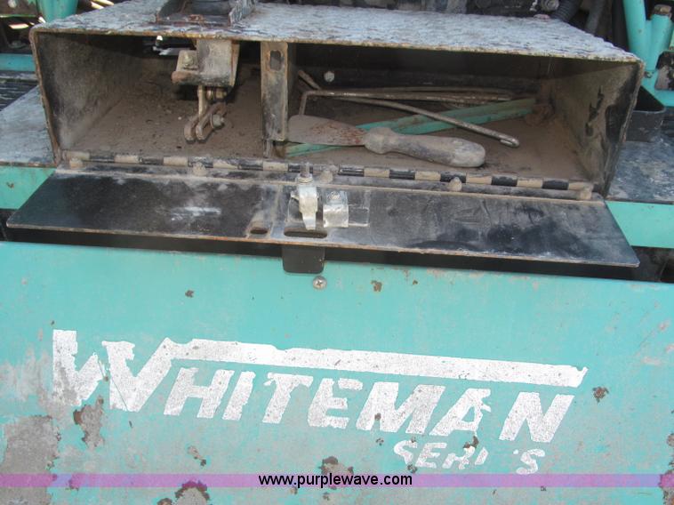 image for item F7129 2004 Whiteman STX-55J-6 non-overlapping 10' trowel