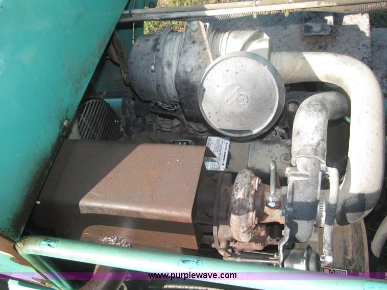 image for item F7129 2004 Whiteman STX-55J-6 non-overlapping 10' trowel