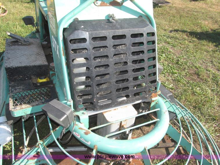 image for item F7129 2004 Whiteman STX-55J-6 non-overlapping 10' trowel