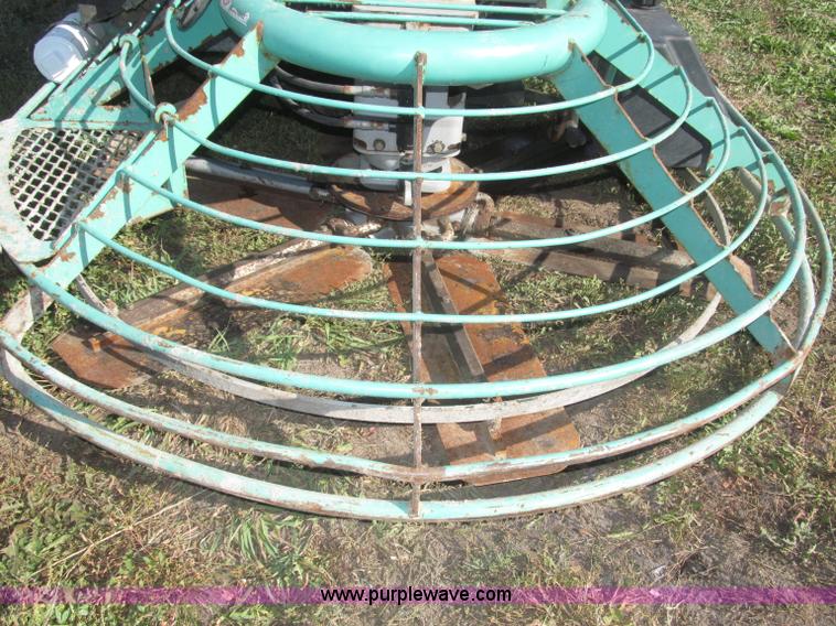 image for item F7129 2004 Whiteman STX-55J-6 non-overlapping 10' trowel