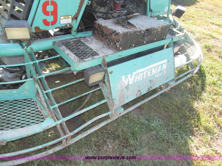 image for item F7129 2004 Whiteman STX-55J-6 non-overlapping 10' trowel