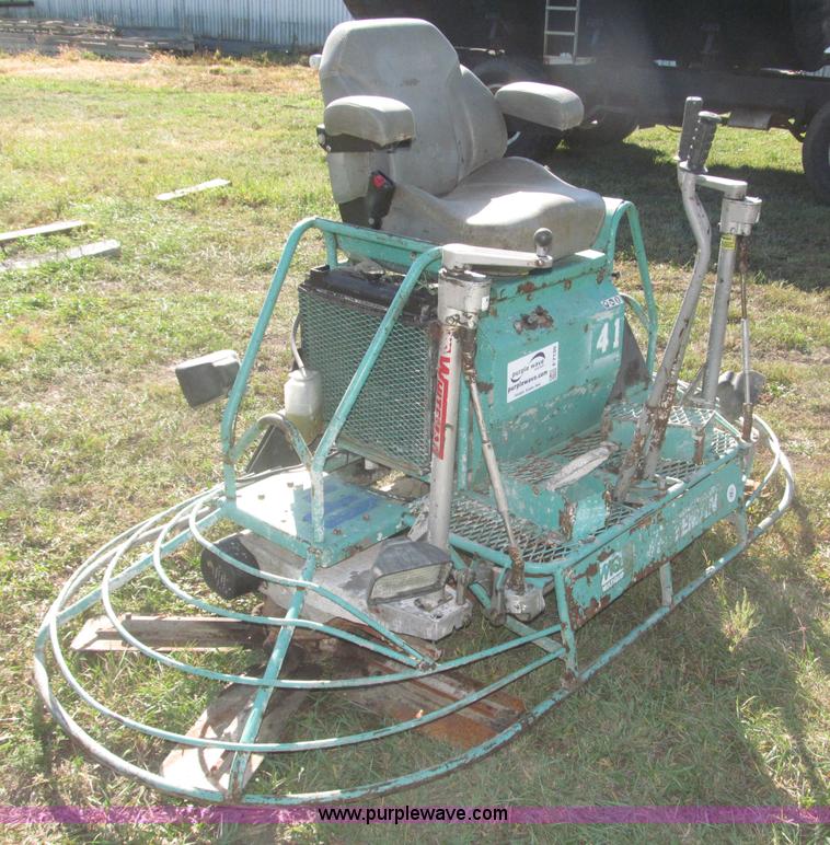 image for item F7130 Whiteman HTN-31V-TCSL 8' non-overlapping RO trowel