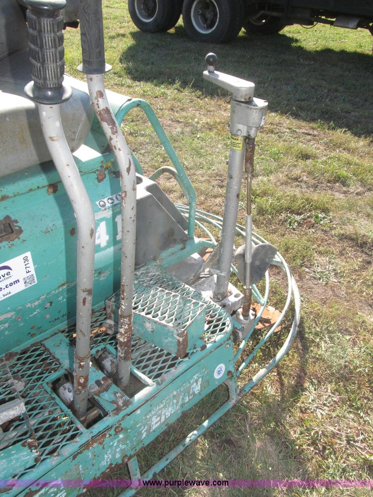 image for item F7130 Whiteman HTN-31V-TCSL 8' non-overlapping RO trowel