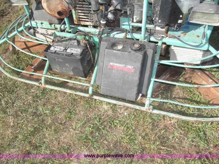 image for item F7130 Whiteman HTN-31V-TCSL 8' non-overlapping RO trowel