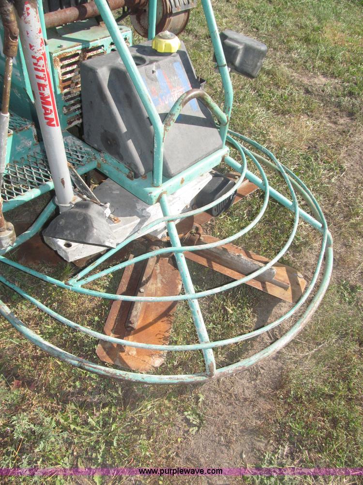 image for item F7130 Whiteman HTN-31V-TCSL 8' non-overlapping RO trowel