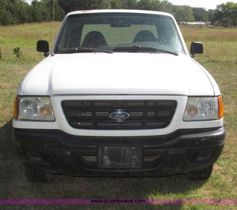 image for item F7131 2003 Ford Ranger XL Ext. Cab pickup truck