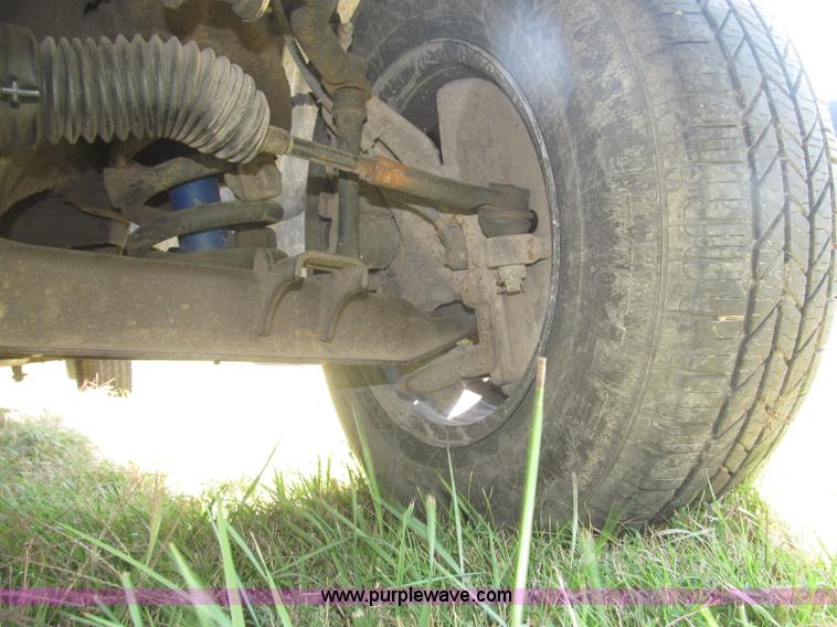 image for item F7131 2003 Ford Ranger XL Ext. Cab pickup truck