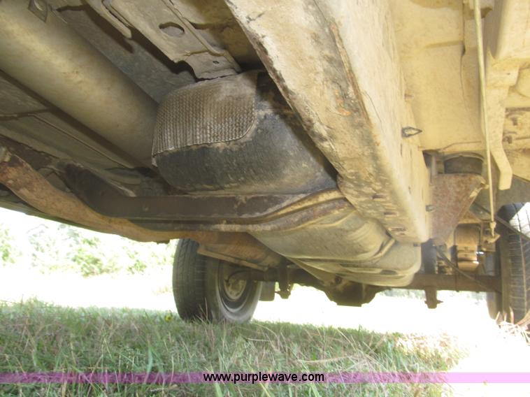 image for item F7131 2003 Ford Ranger XL Ext. Cab pickup truck