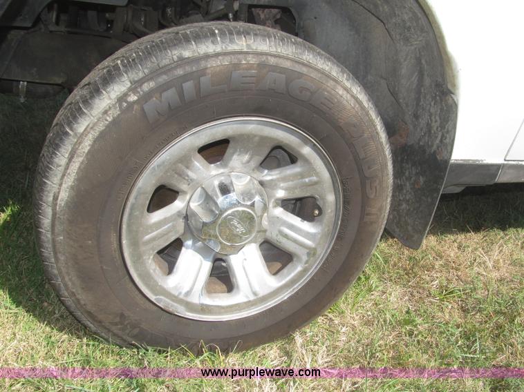 image for item F7131 2003 Ford Ranger XL Ext. Cab pickup truck