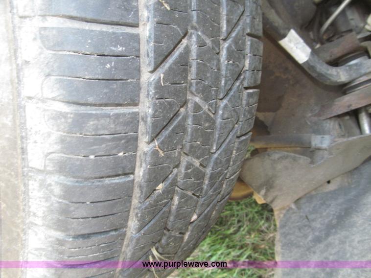 image for item F7131 2003 Ford Ranger XL Ext. Cab pickup truck