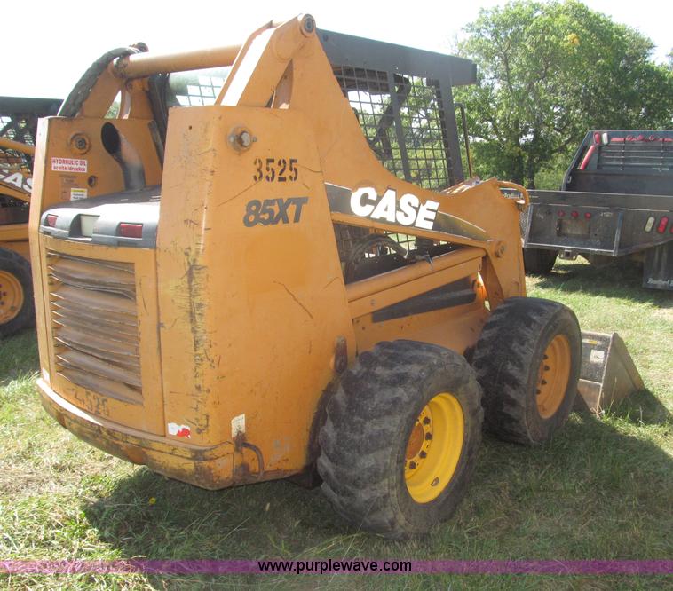 image for item F7135 Case 85XT skid steer