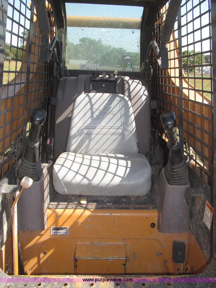 image for item F7135 Case 85XT skid steer