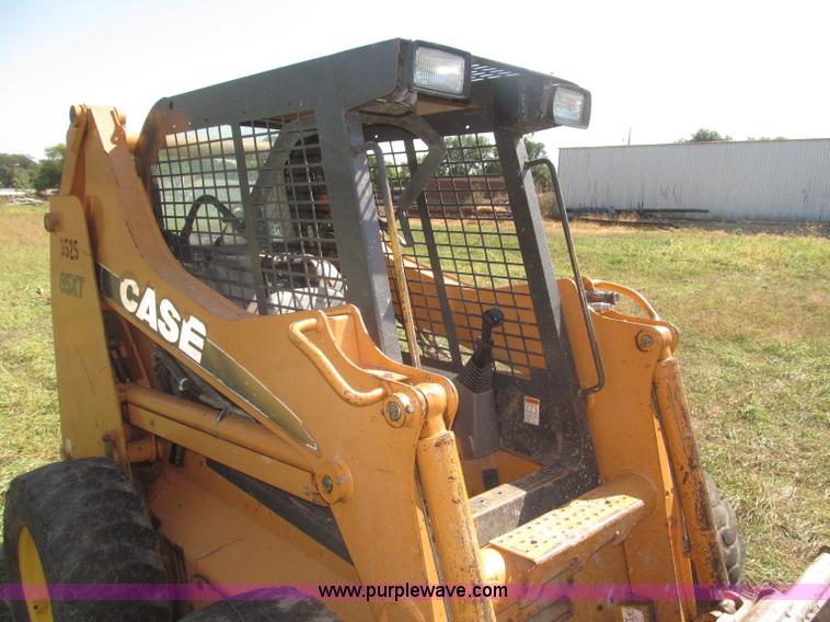 image for item F7135 Case 85XT skid steer