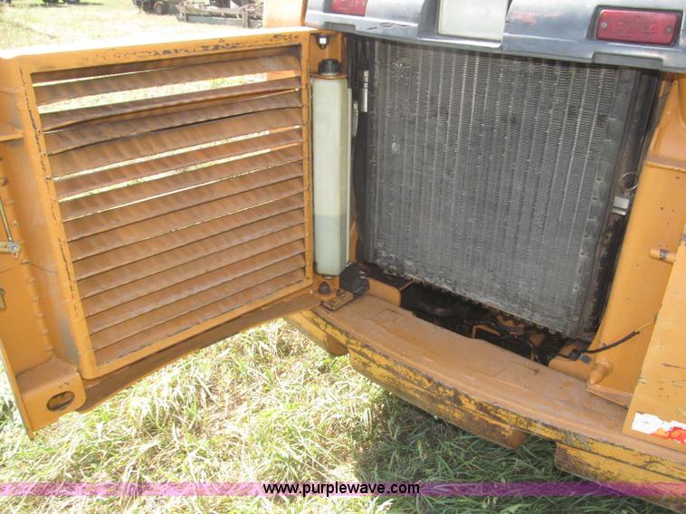 image for item F7135 Case 85XT skid steer