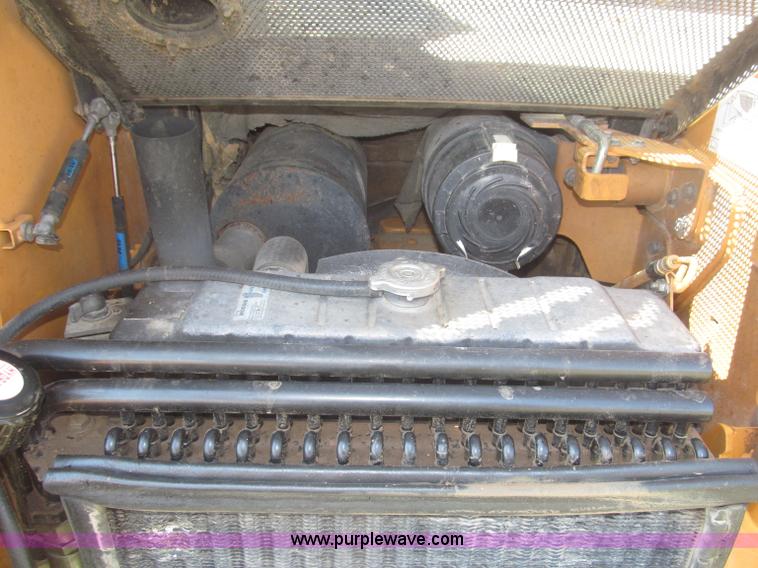 image for item F7135 Case 85XT skid steer