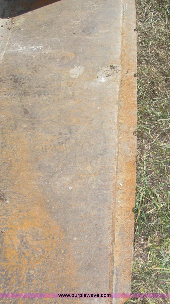 image for item F7135 Case 85XT skid steer