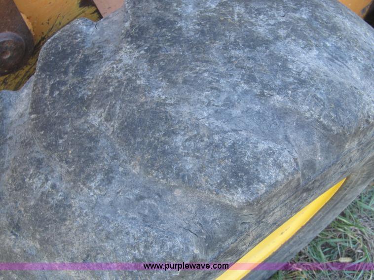 image for item F7135 Case 85XT skid steer