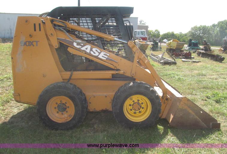 image for item F7136 Case 90XT skid steer
