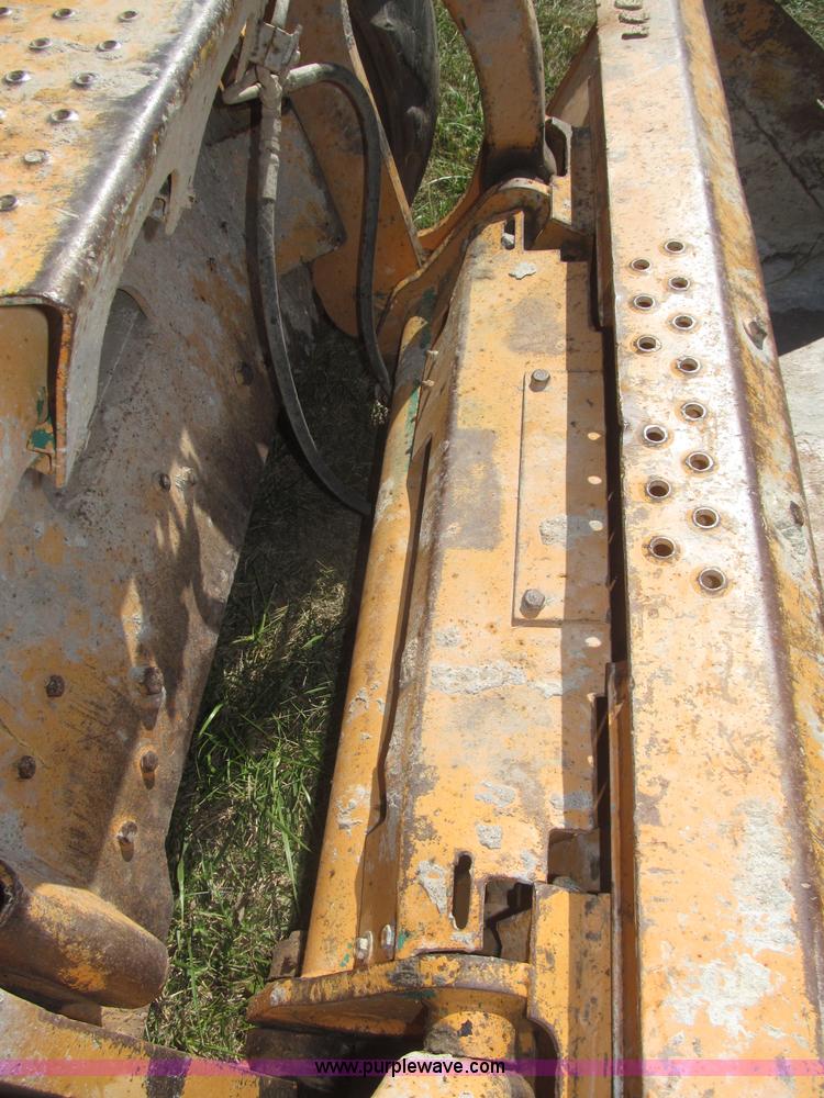 image for item F7136 Case 90XT skid steer