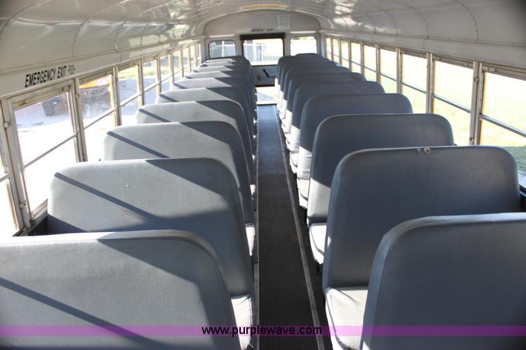 image for item G4157 1995 International 3800 school bus