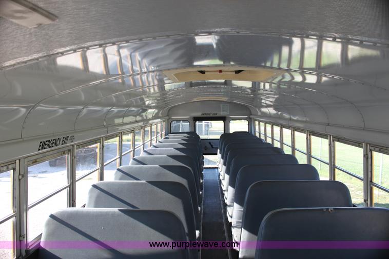 image for item G4157 1995 International 3800 school bus