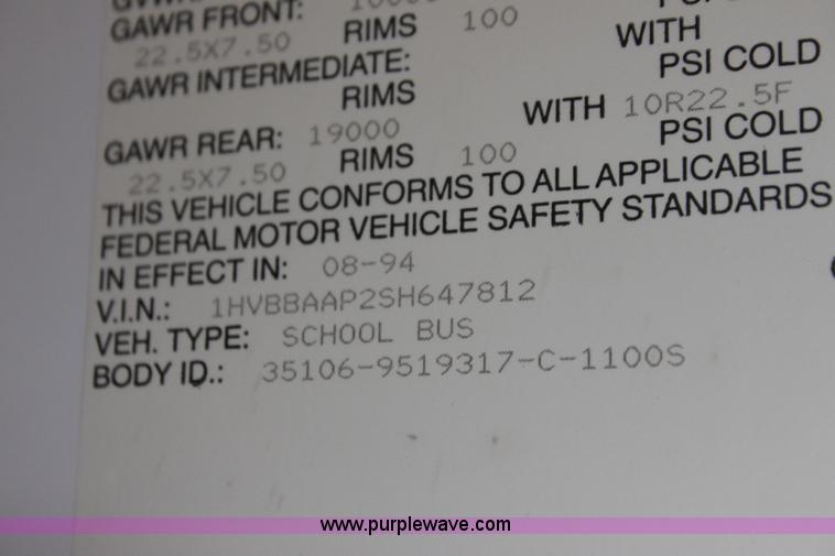 image for item G4157 1995 International 3800 school bus