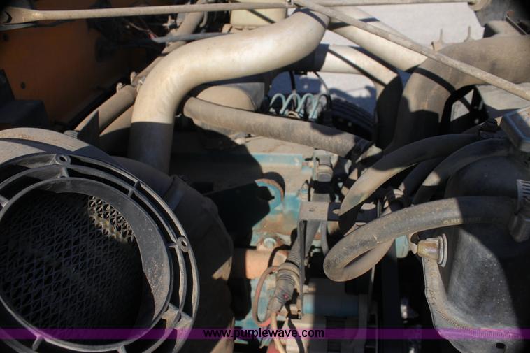 image for item G4157 1995 International 3800 school bus