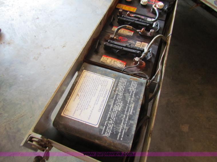 image for item G4162 Skyjack 3220 scissor lift