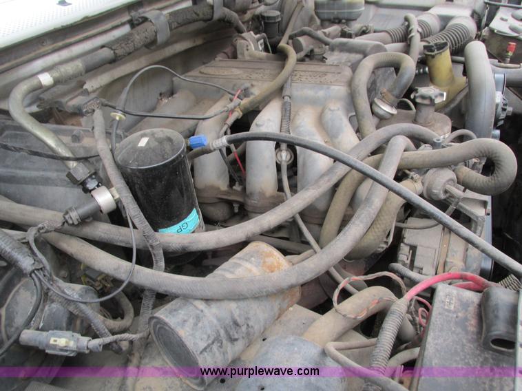 image for item G9437 1992 Ford F150 pickup truck