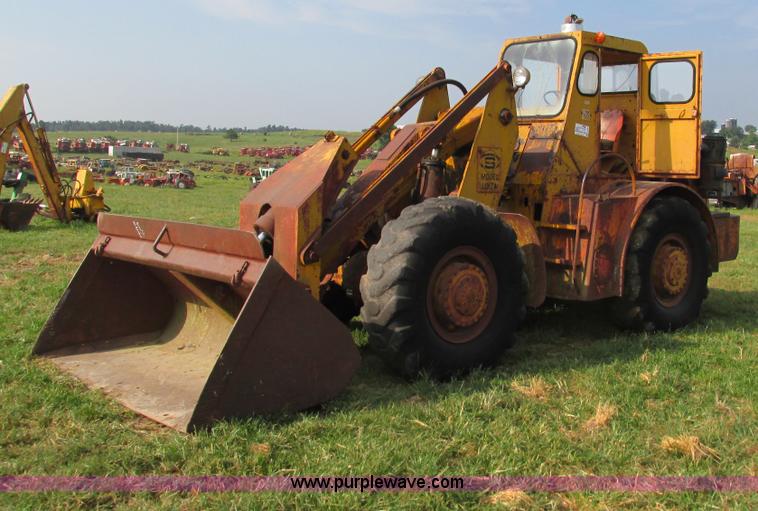 image for item G9438 Scoopmobile LD-7A articulated wheel loader