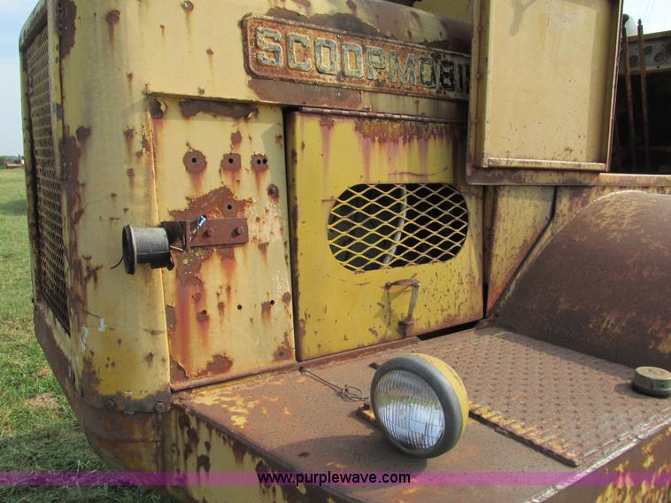 image for item G9438 Scoopmobile LD-7A articulated wheel loader