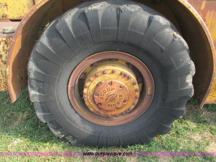 image for item G9438 Scoopmobile LD-7A articulated wheel loader