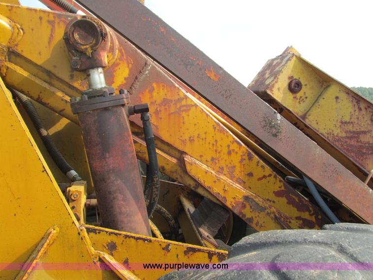 image for item G9438 Scoopmobile LD-7A articulated wheel loader