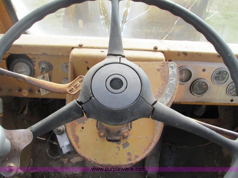 image for item G9438 Scoopmobile LD-7A articulated wheel loader