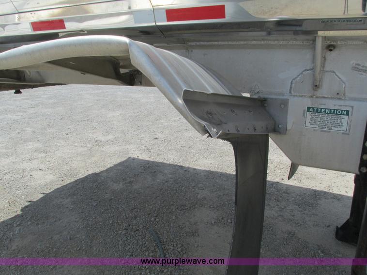 image for item G9447 1995 Walker stainless steel tanker trailer
