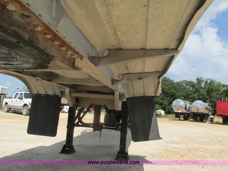 image for item G9447 1995 Walker stainless steel tanker trailer