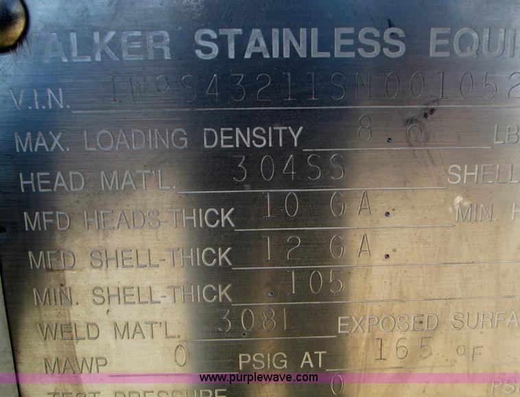 image for item G9447 1995 Walker stainless steel tanker trailer