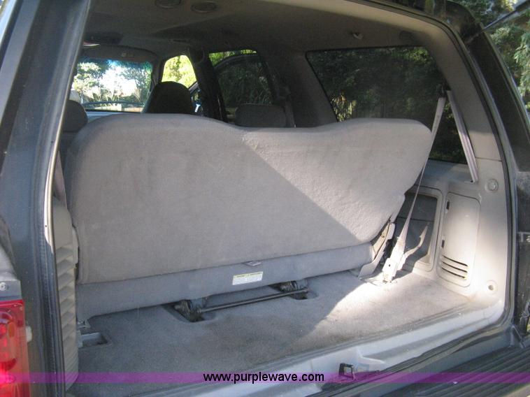 image for item H6331 1998 Ford Expedition XLT SUV