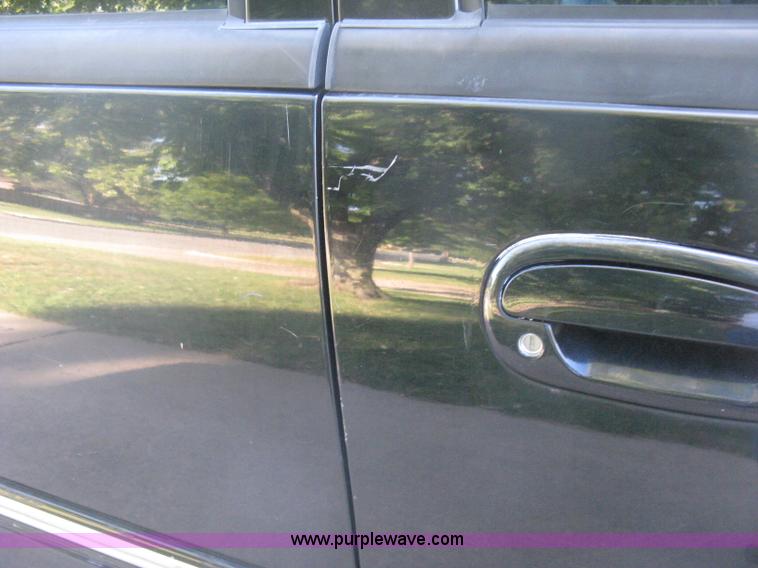 image for item H6331 1998 Ford Expedition XLT SUV