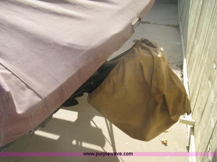 image for item H6332 1989 Baja Islander 190 boat