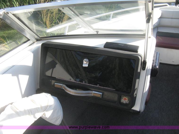 image for item H6332 1989 Baja Islander 190 boat